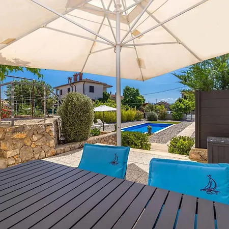 Vikendica With Pool In Brzac-insel Krk 54131
